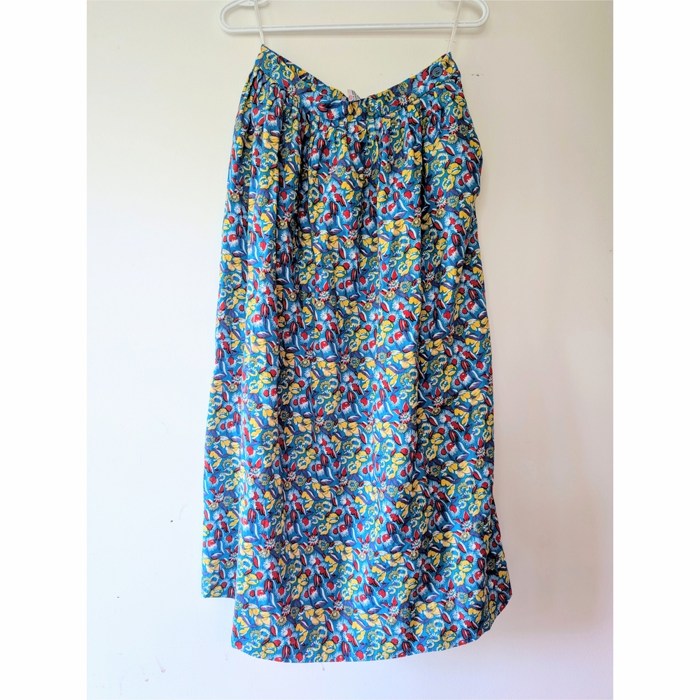 Vintage Saks Fifth Avenue Multicolor A-Line Linen Skirt